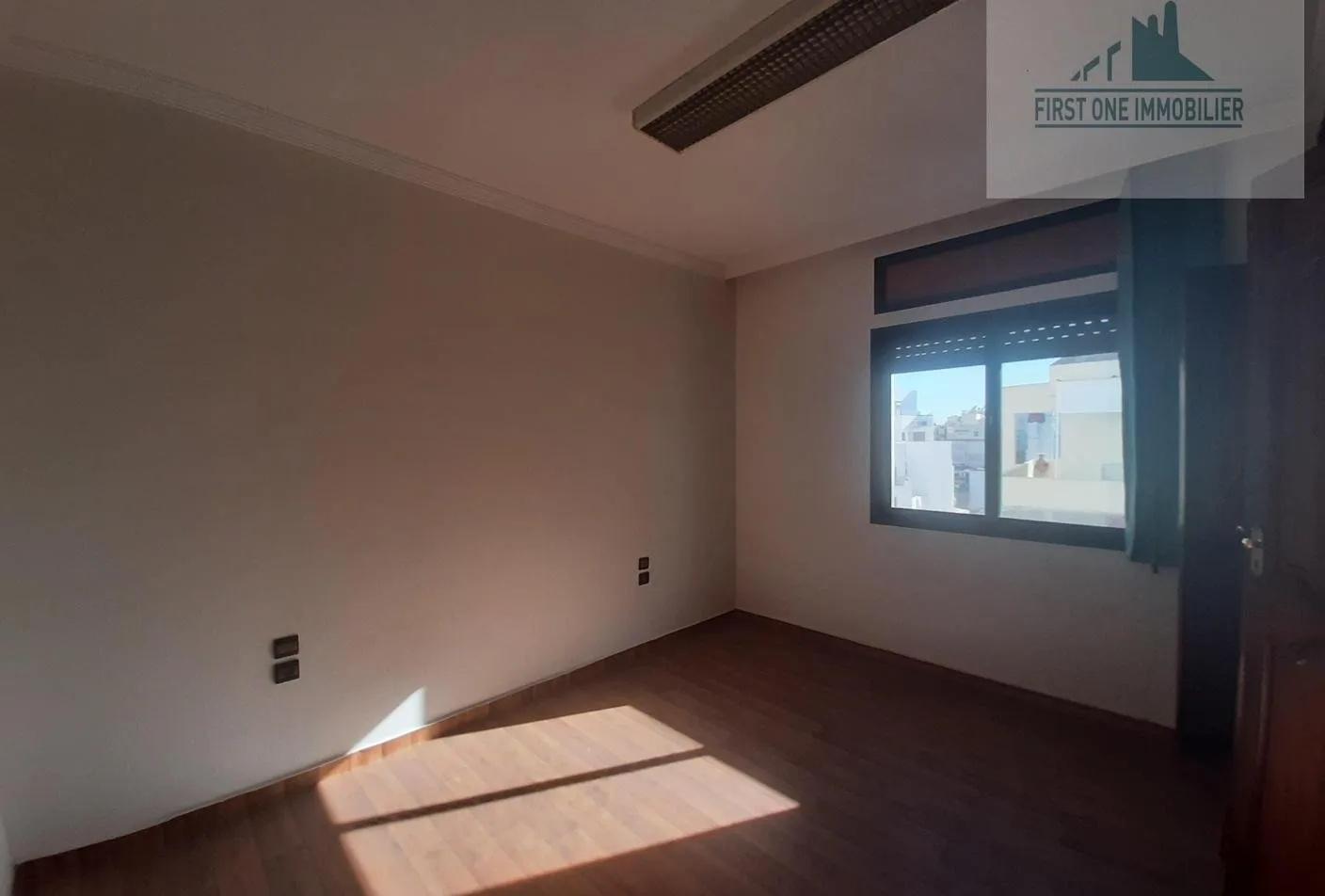 Appartement bureau 130 m² Val fleuri - الدار البيضاء (3)