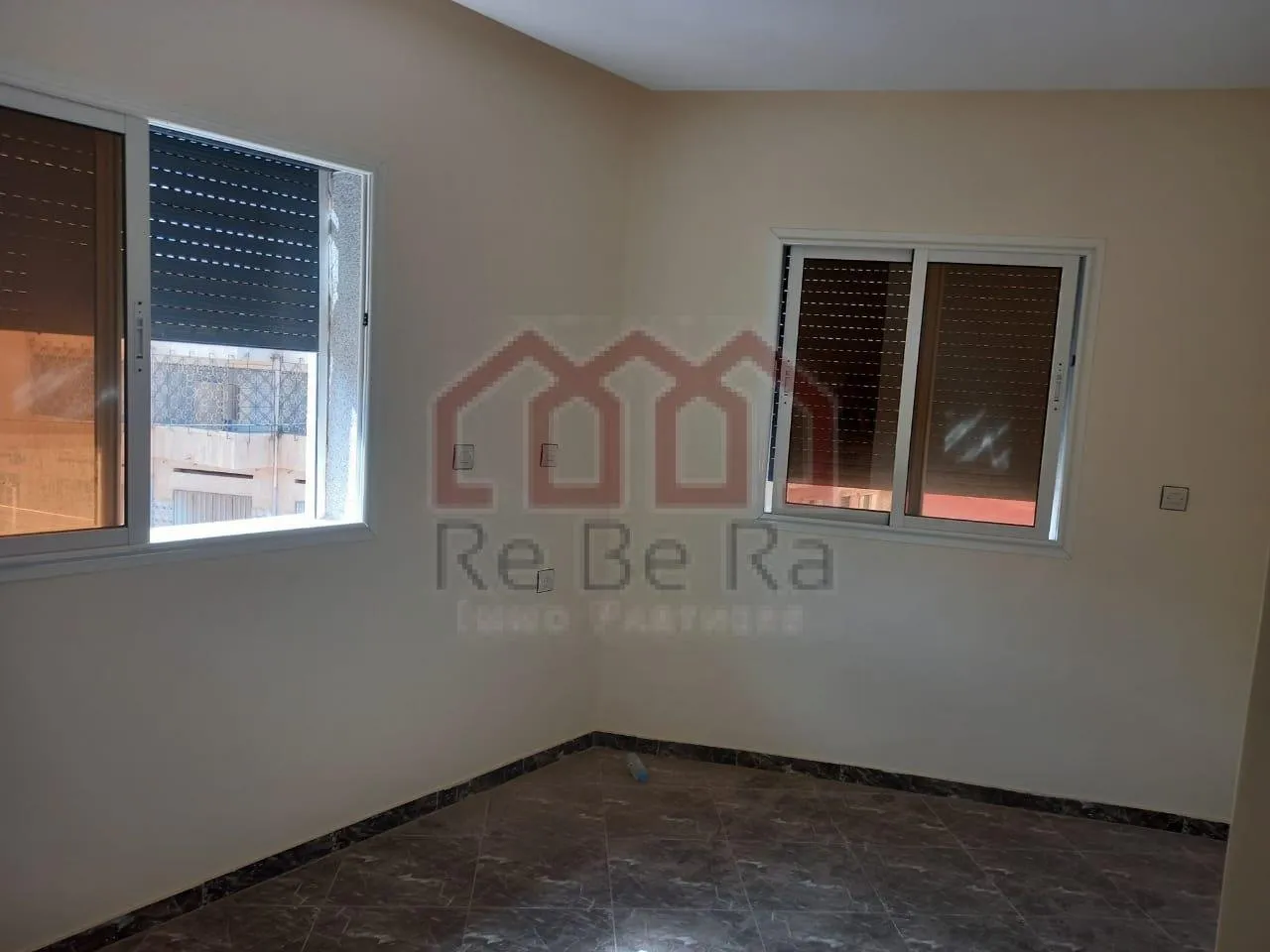 Bel appartement usage bureau en location - مراكش (3)