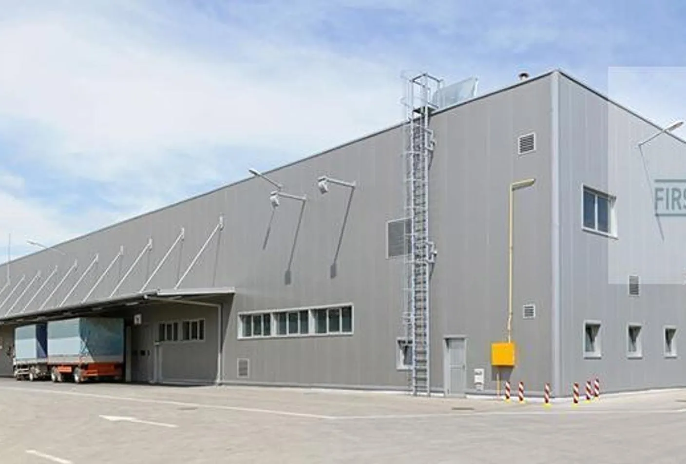 DÉPÔT STOCKAGE ONSSA 2270M PARC LOGIS SÉCURISÉ - الدار البيضاء