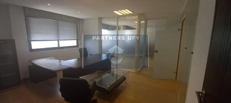LOCATION DE BUREAU BEAU MODERNE SUR BOULEVARD D'ANFA - الدار البيضاء (2)
