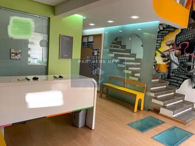 TRÈS BEAU LOCAL COMMERCIAL SUR GHANTI - الدار البيضاء
