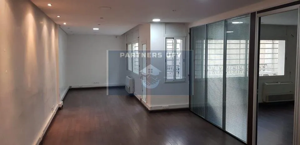 BEAU BUREAU AVEC DOUBLE VITRAGE A ANFA - الدار البيضاء (2)