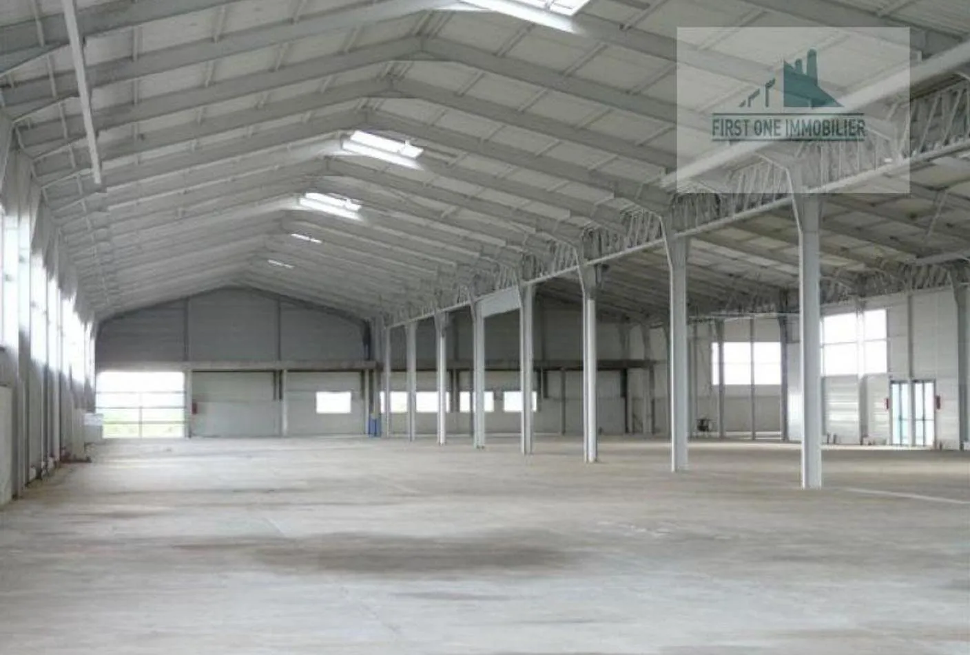 Dépôt Hangar logistique 1200 m parc logistique sécurisé - الدار البيضاء