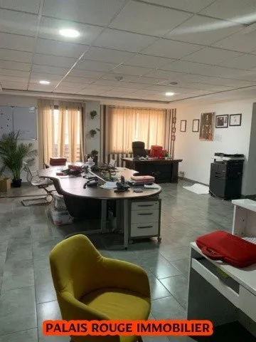 Plateau 400 M2 à louer longue durée Guéliz Marrakech - مراكش