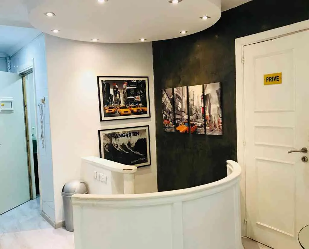 Bureau en location semi meublée de 165 m2 - الدار البيضاء (2)