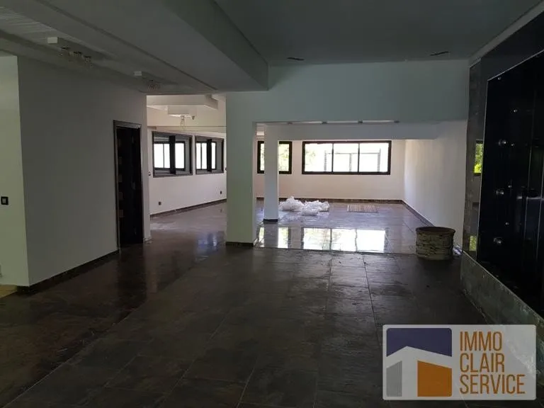 Location Villa Usage Bureau 600m² Quartier Polo - الدار البيضاء
