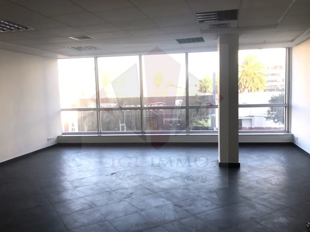 Plateau de bureau de 62m2 sur Abdelmoumen - الدار البيضاء