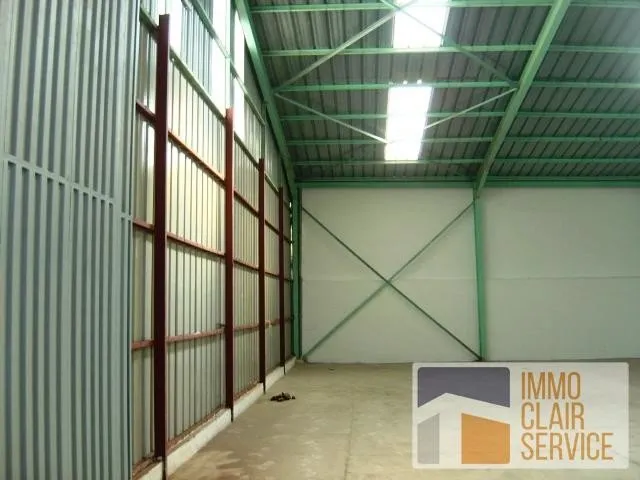 Hangar bien situé au centre de Rabat - الرباط (2)