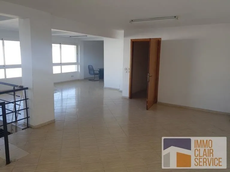 Location Local Commercial 118m² Quartier Des Hôpitaux - الدار البيضاء