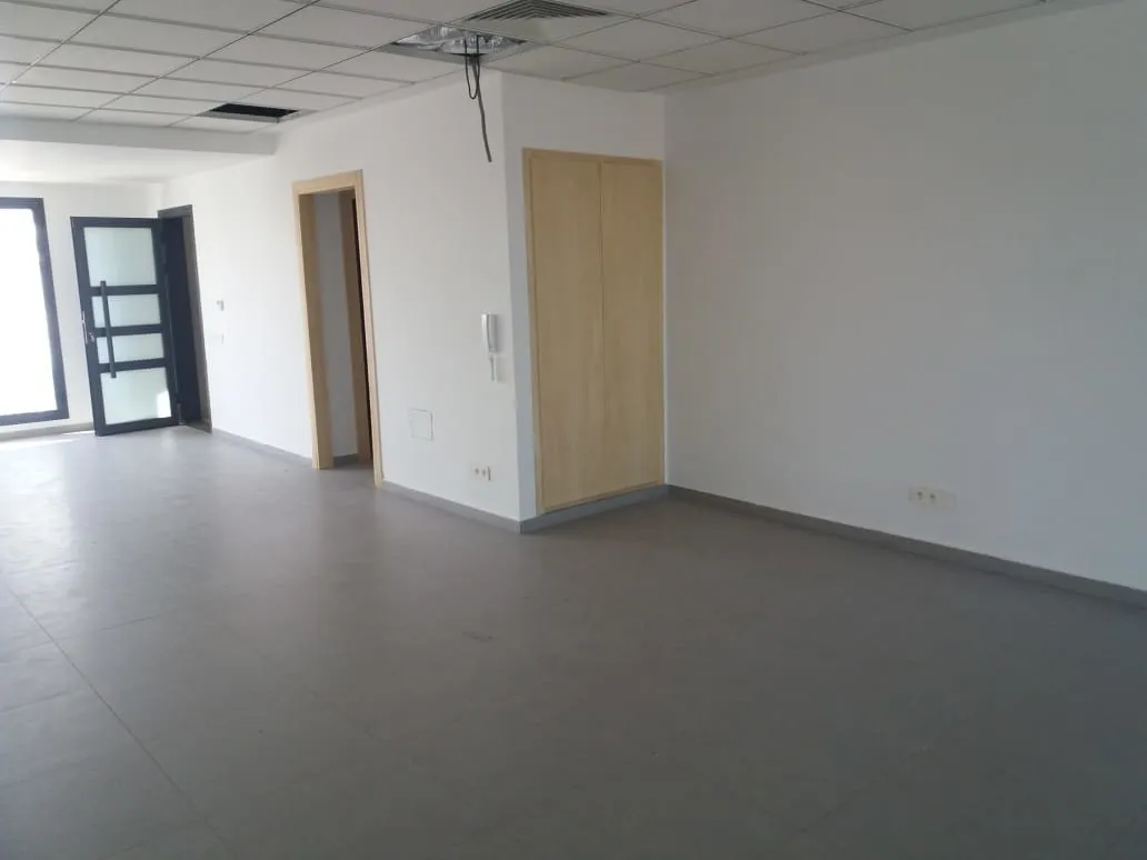 Bureau à louer - الدار البيضاء (3)