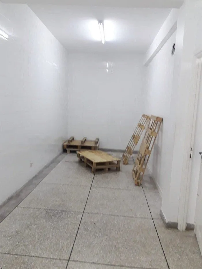 Sous sol à la location de 130 m² Ain Diab - الدار البيضاء (2)