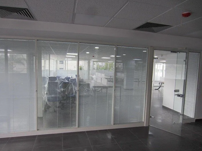 Plateau de bureau à louer de 380 m² - Q. des Hôpitaux - الدار البيضاء (2)