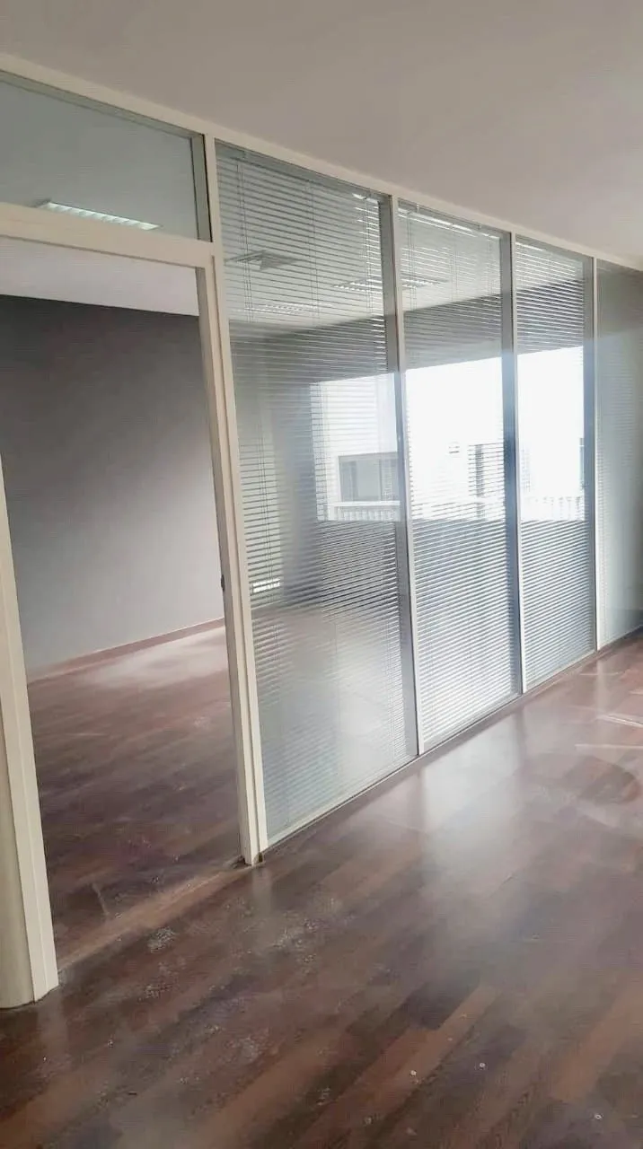 Plateau de bureau à louer de 64 m² Abdelmoumen - الدار البيضاء (2)