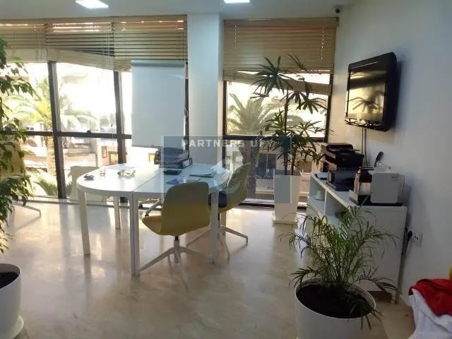 Bureau moderne et fonctionnel sur Boulevard Yaakoub el Mansour - الدار البيضاء (2)