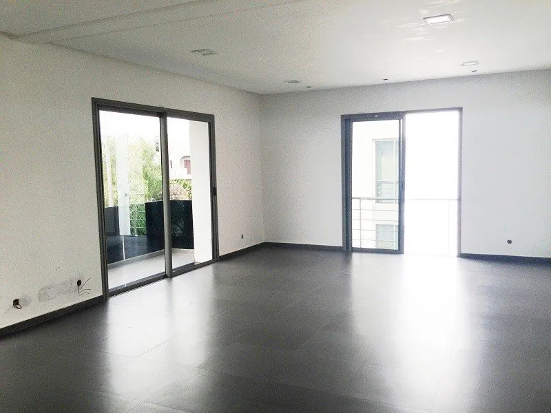 Villa à usage bureau de 330 m² - Chantilly - الدار البيضاء