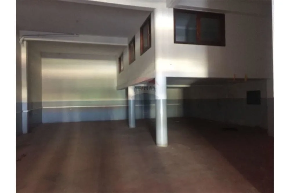 Magasin 300 m2 à louer - طنجة (2)
