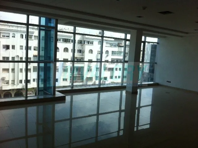 A louer Bureau de  150 m² sur Bd Abdelmoumen, Étage 4 - الدار البيضاء (4)