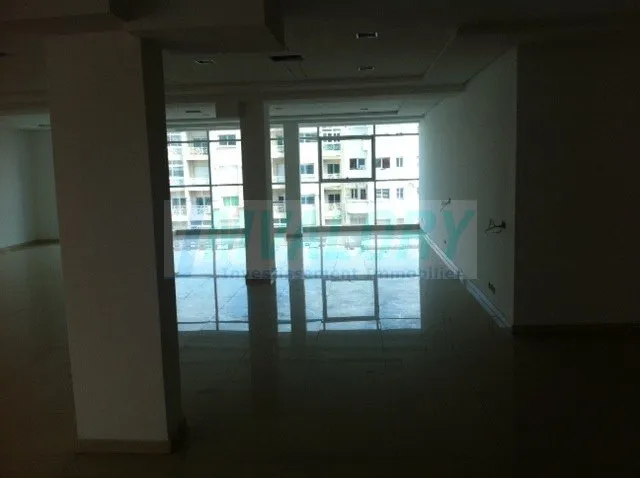 A louer Bureau de  150 m² sur Bd Abdelmoumen, Étage 4 - الدار البيضاء (2)