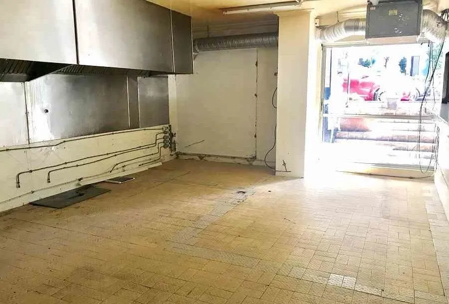 Local commercial pour restaurant 216 m² - Sidi Maarouf - الدار البيضاء (4)