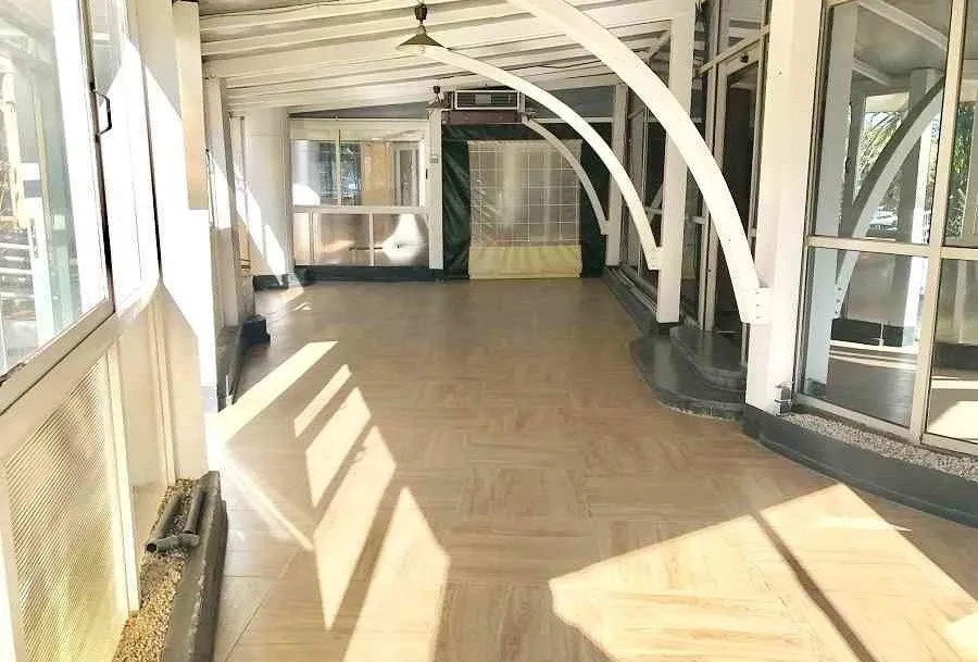 Local commercial pour restaurant 216 m² - Sidi Maarouf - الدار البيضاء (3)