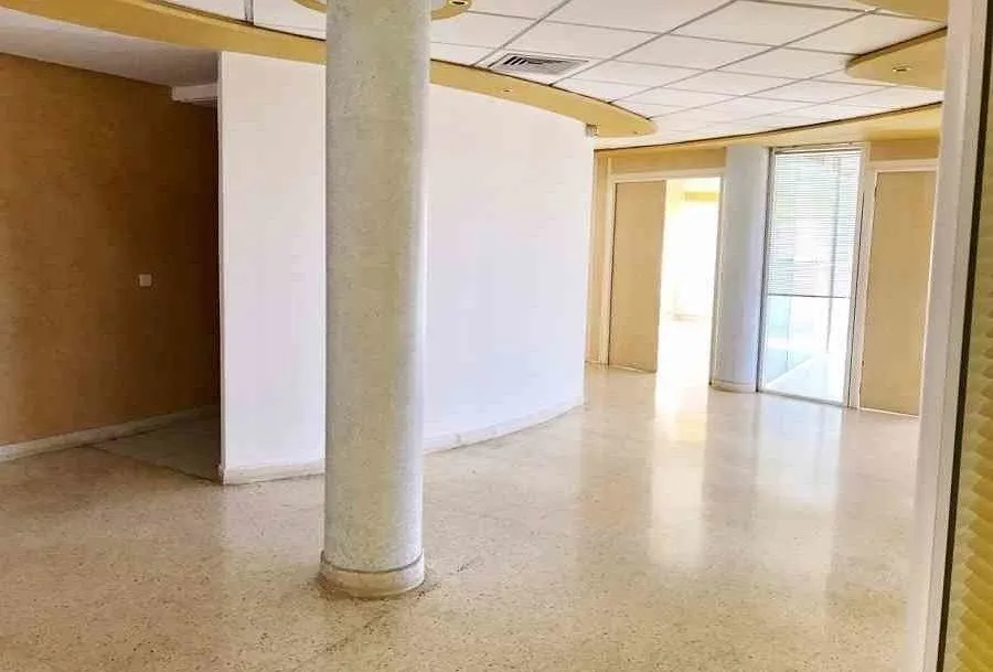 Plateau de bureau de 255 m² - Sidi Maarouf - الدار البيضاء (4)