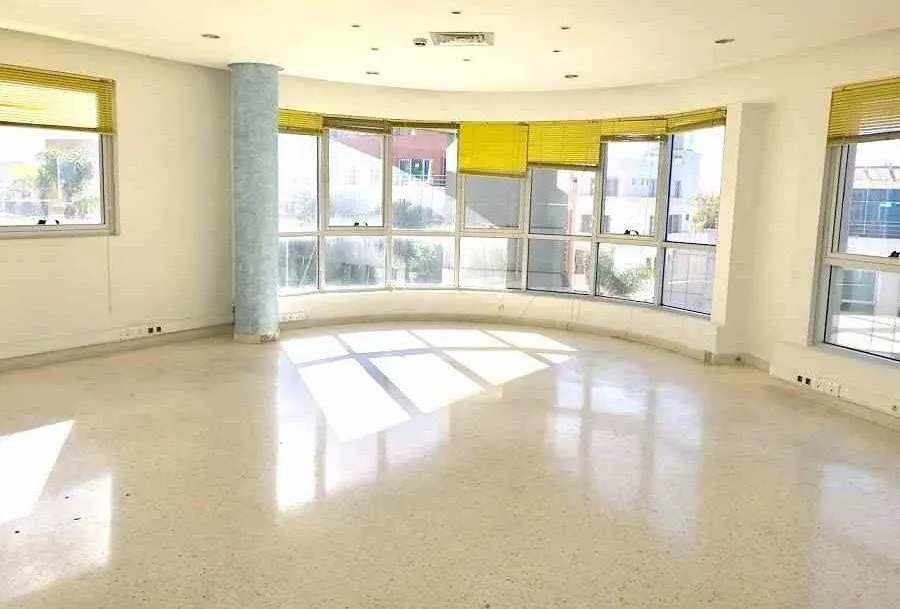 Plateau de bureau de 255 m² - Sidi Maarouf - الدار البيضاء