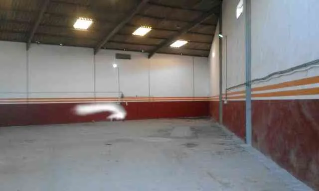 Local Industriel  700 m2 à louer Bab Fès  Kénitra - القنيطرة