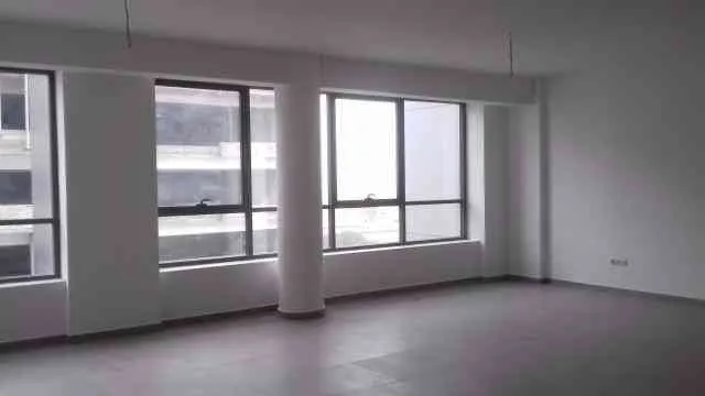 Bureau Plateau 72 m2 à Agadir Av Mokawama - أكادير