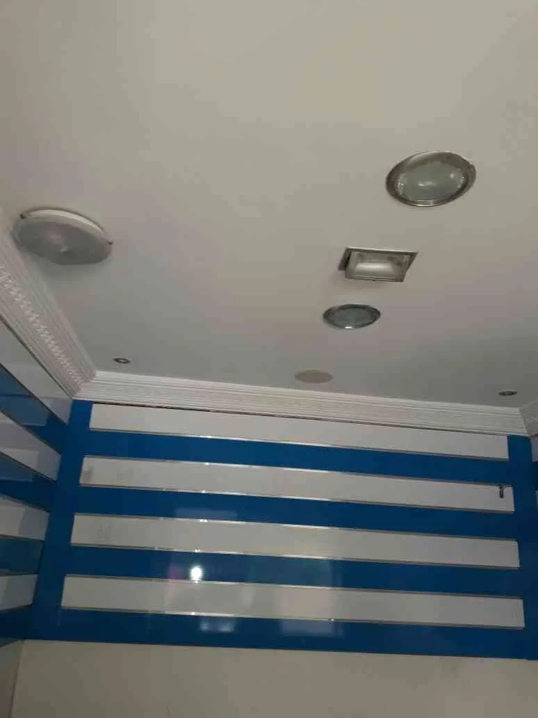 Magasin commercial  bien situé - فاس