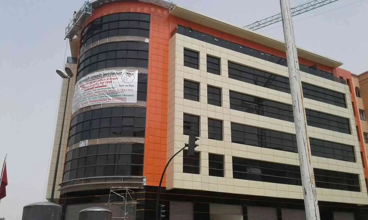 Loc Plateau bureau neuf Bd Allal El Fassi - مراكش