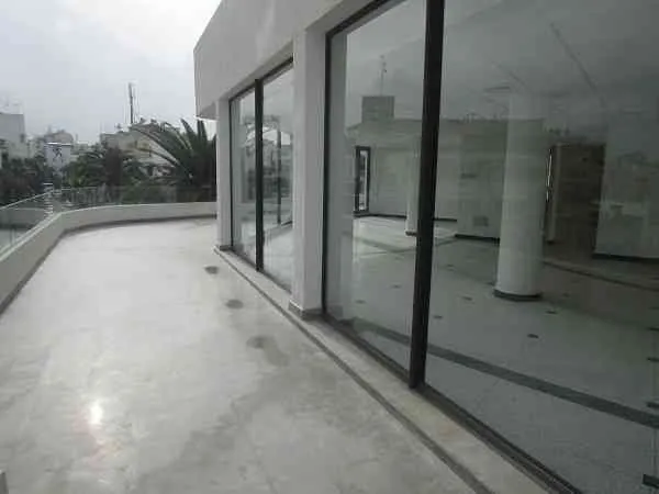 Bureaux et locaux commerciaux 3330 m² - الدار البيضاء