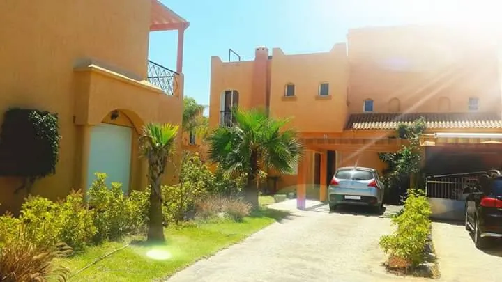 JOLIE VILLA A LOUER - مراكش (2)