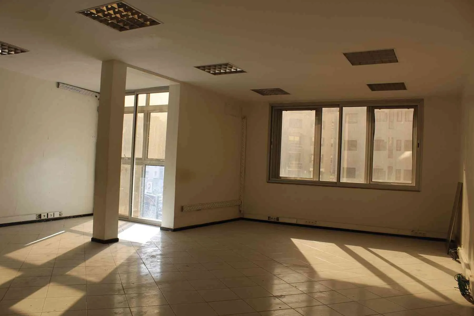Bureau 375 m2 à Bd Anfa - الدار البيضاء