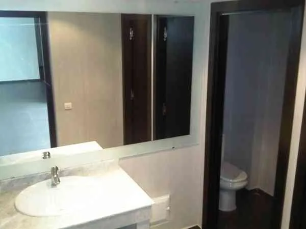 bureau de 200 m² situé à maarif - الدار البيضاء (4)