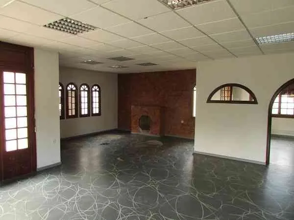 belle villa de 1000 m² à oasis usage commerci - الدار البيضاء (3)