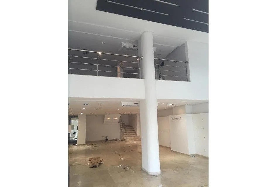 Local commercial de 200 m² à louer Maarif - الدار البيضاء
