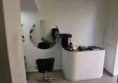 Beau Salon de Coiffure a Louer - مراكش (3)