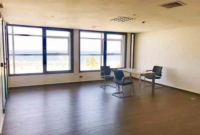 Bureau 117 m² à louer, Bd la Corniche, Casablanca - الدار البيضاء