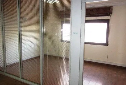 Un Tres Beau Plateau de Bureau de 180m² à louer au  Maarif - الدار البيضاء (3)