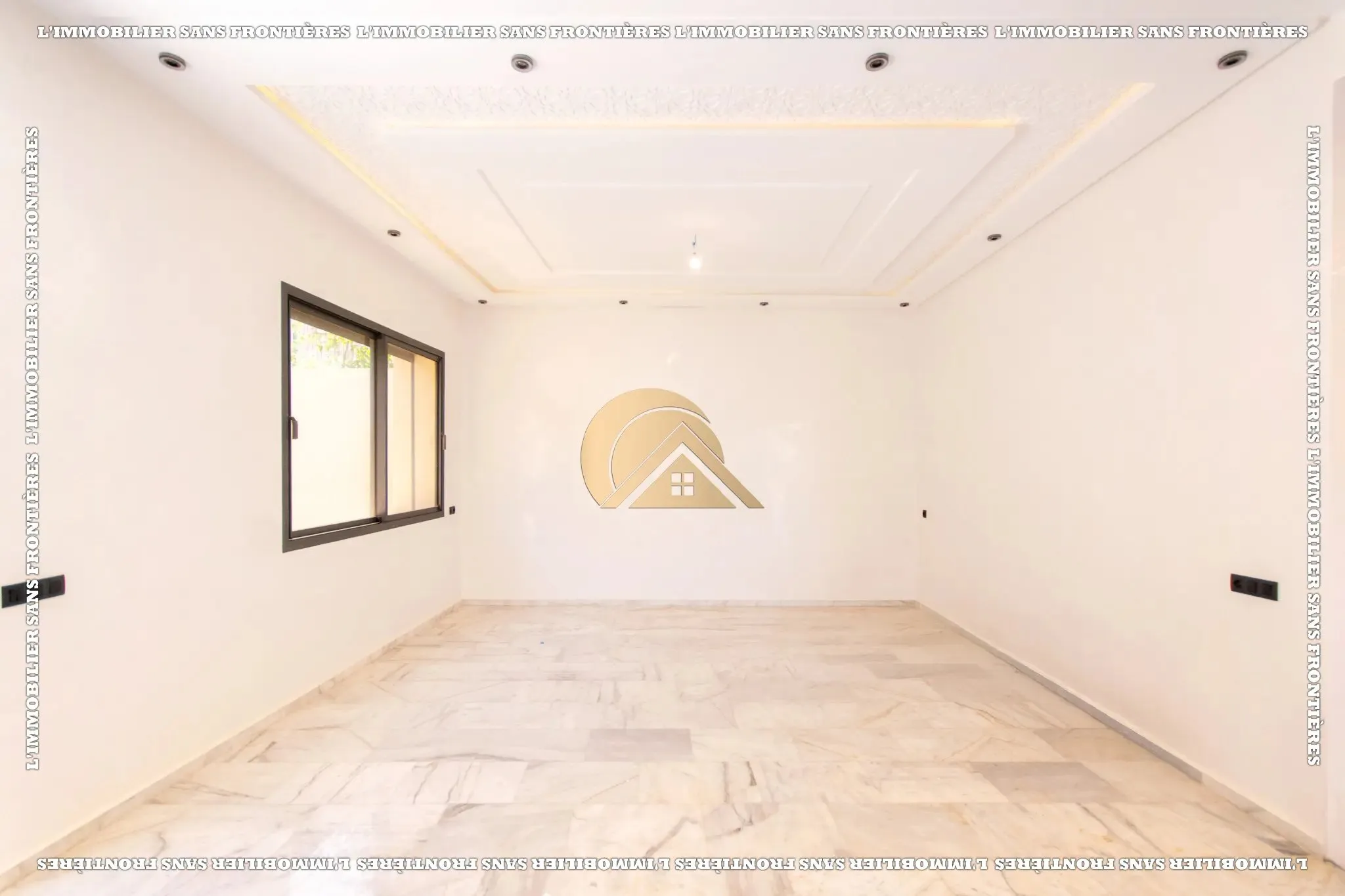 Villa vide avec piscine et jardin privé à vendre à Targa - مراكش (4)
