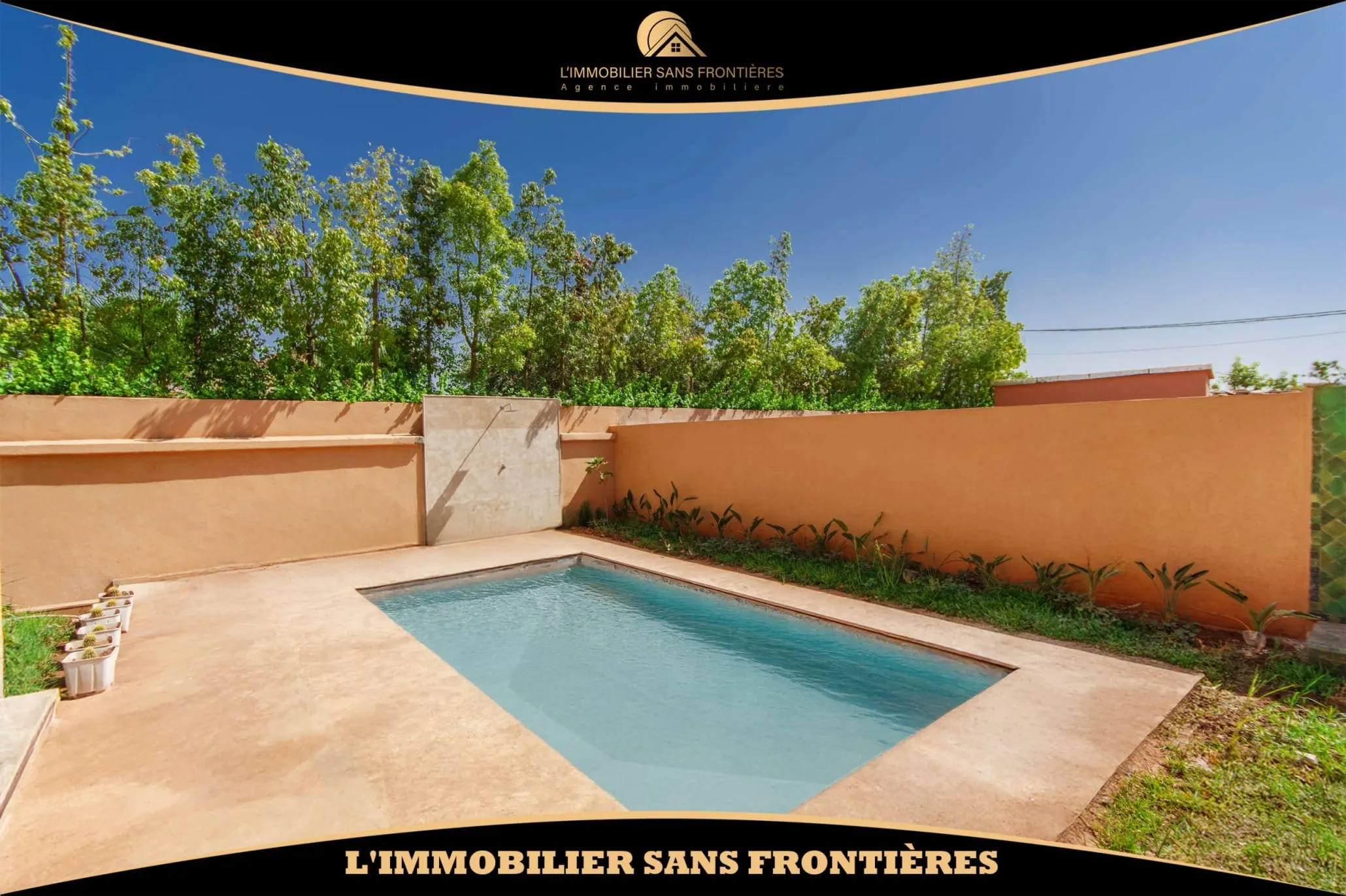 Villa vide à Route d’Amizmiz, Piscine + Jardin privé, Marrakech : à vendre - مراكش