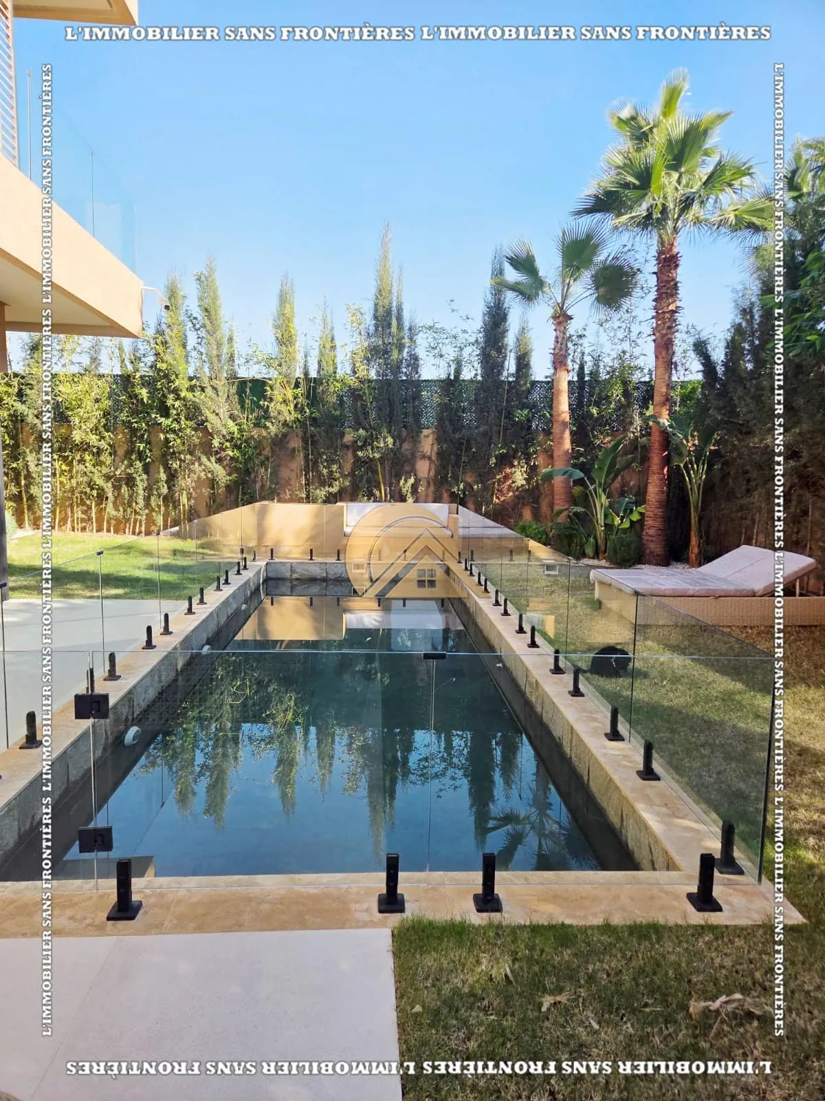 Villa titrée à vendre à Golf Argan, 479 m², Marrakech - مراكش (3)