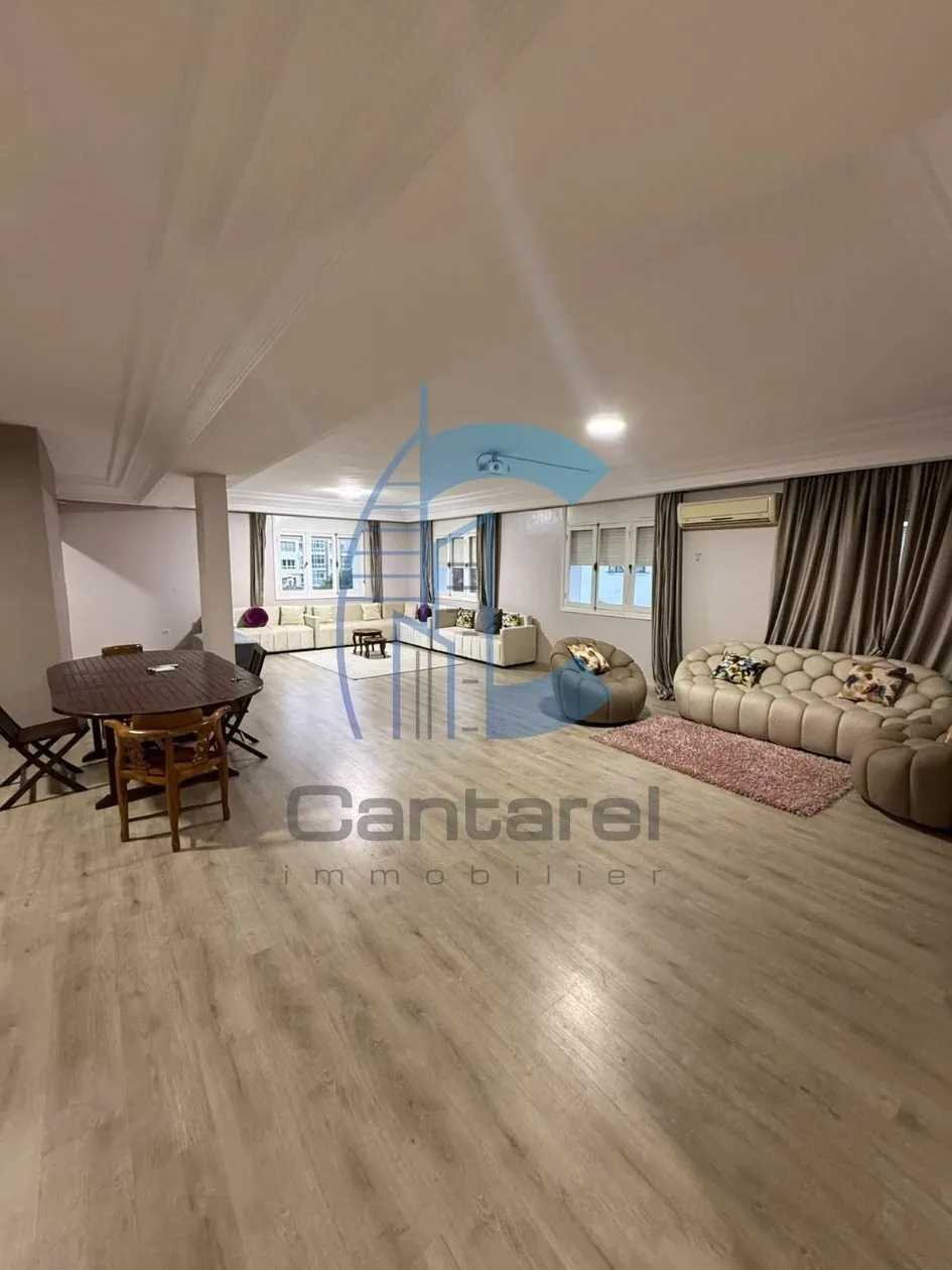 À LOUER APPARTEMENT DE 160m² À VAL FLEURI - الدار البيضاء