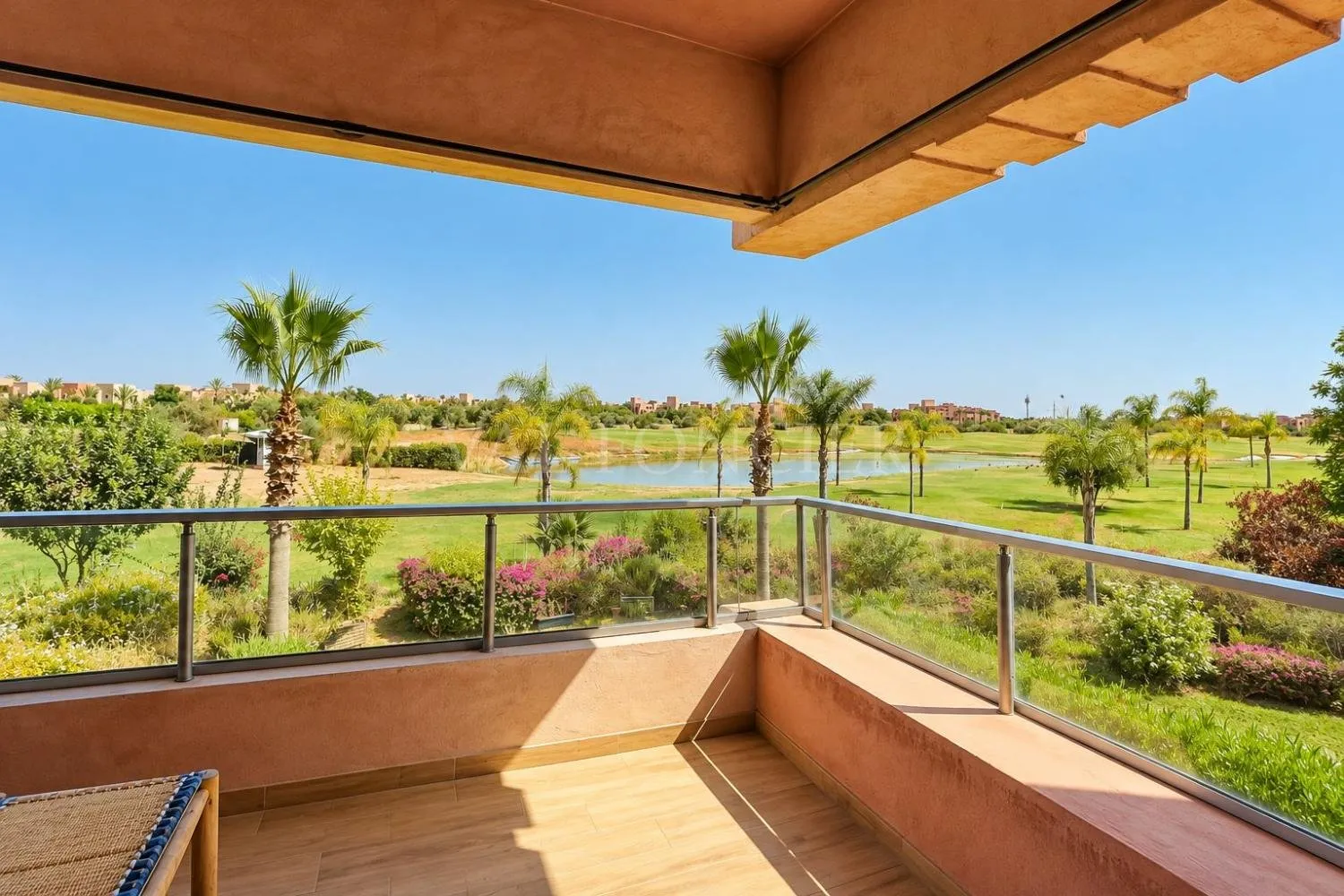 Location Appartement meublé 85m2 2 chambres avec terrasse vue golf, Marrakech - مراكش (2)