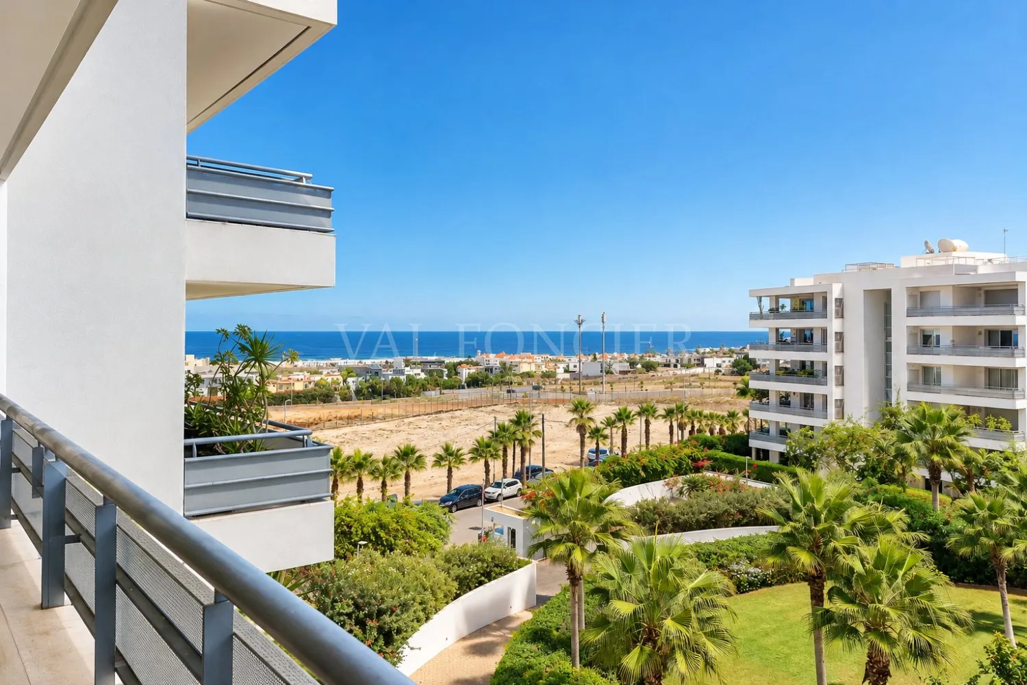 Location Appartement moderne 200m2 avec terrasse et vue mer Ain Diab, Casablanca - الدار البيضاء