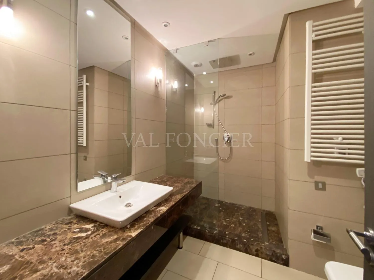 Location appartement 190m2 3chambres avec terrasse vue mer Ain Diab, Casablanca - الدار البيضاء (4)