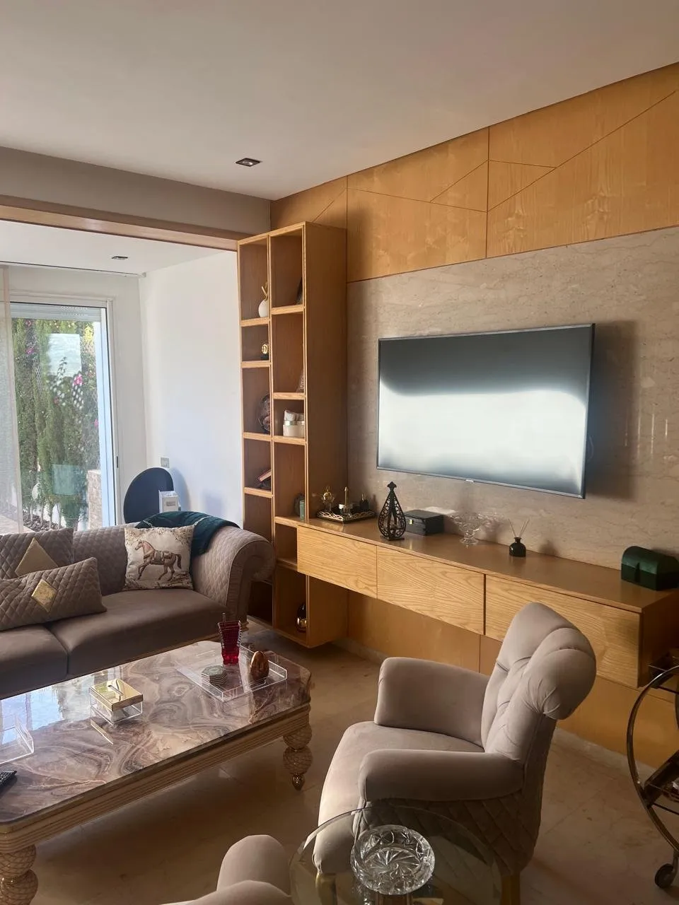 Bouskoura, Villa meublée en location  sur la CGI avec piscine 3CH - بوسكورة (2)