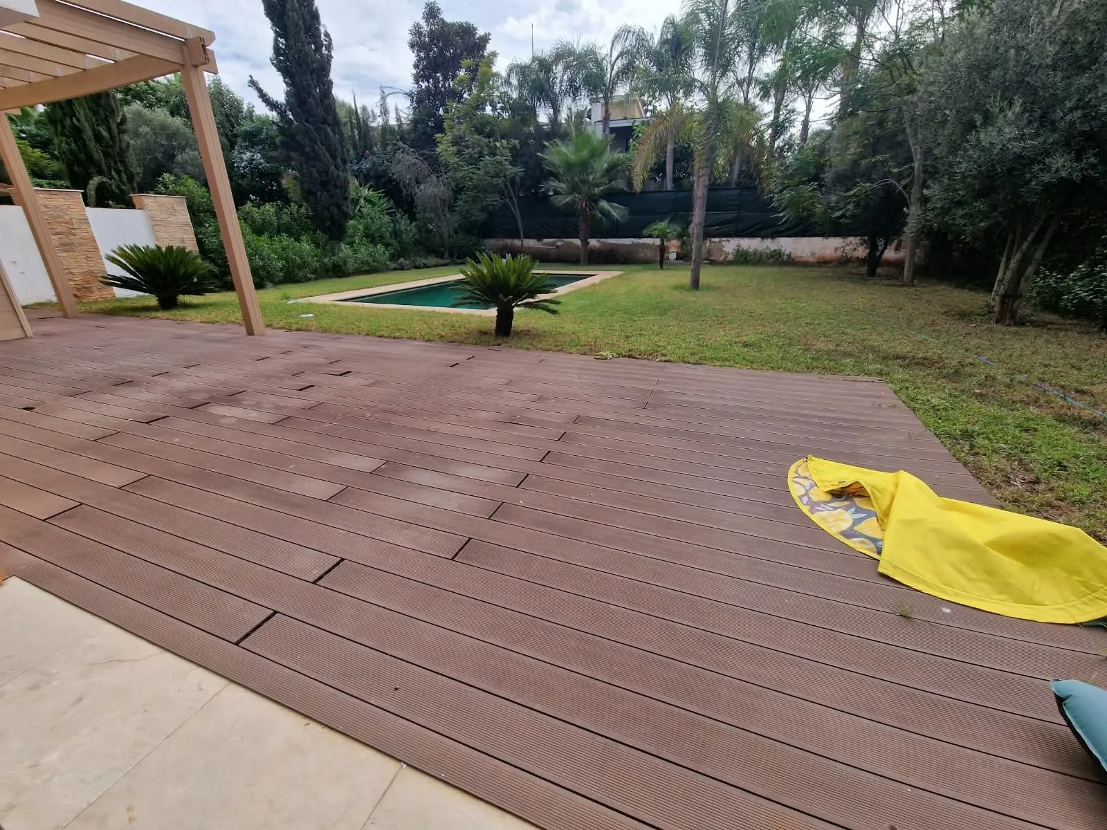 Bouskoura RDJ en location meublé piscine Privative  palmeraie 3CH - الدار البيضاء (3)