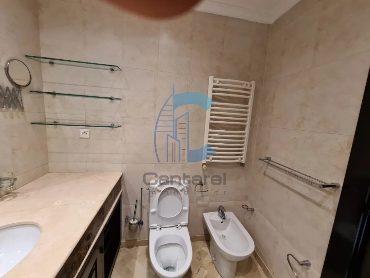 BEL APPT VIDE/MEUBLÉ EN LOCATION AIN DIAB - الدار البيضاء (3)