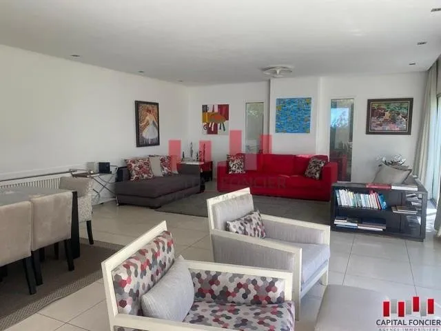 SUBLIME VILLA MEUBLEE BEAU JARDIN - الدار البيضاء (2)